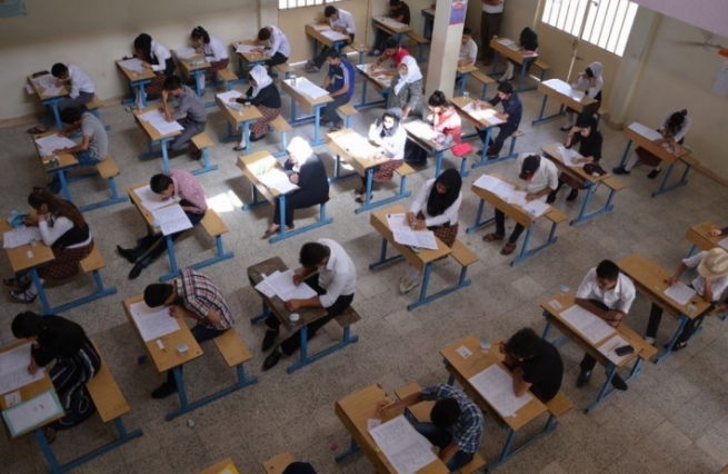 وەزیری پەروەردە چەند ڕێنماییەکی لەبارەی تاقیکردنەوەکانی خولی دووەمی 12ی ئامادەیی دەرکرد